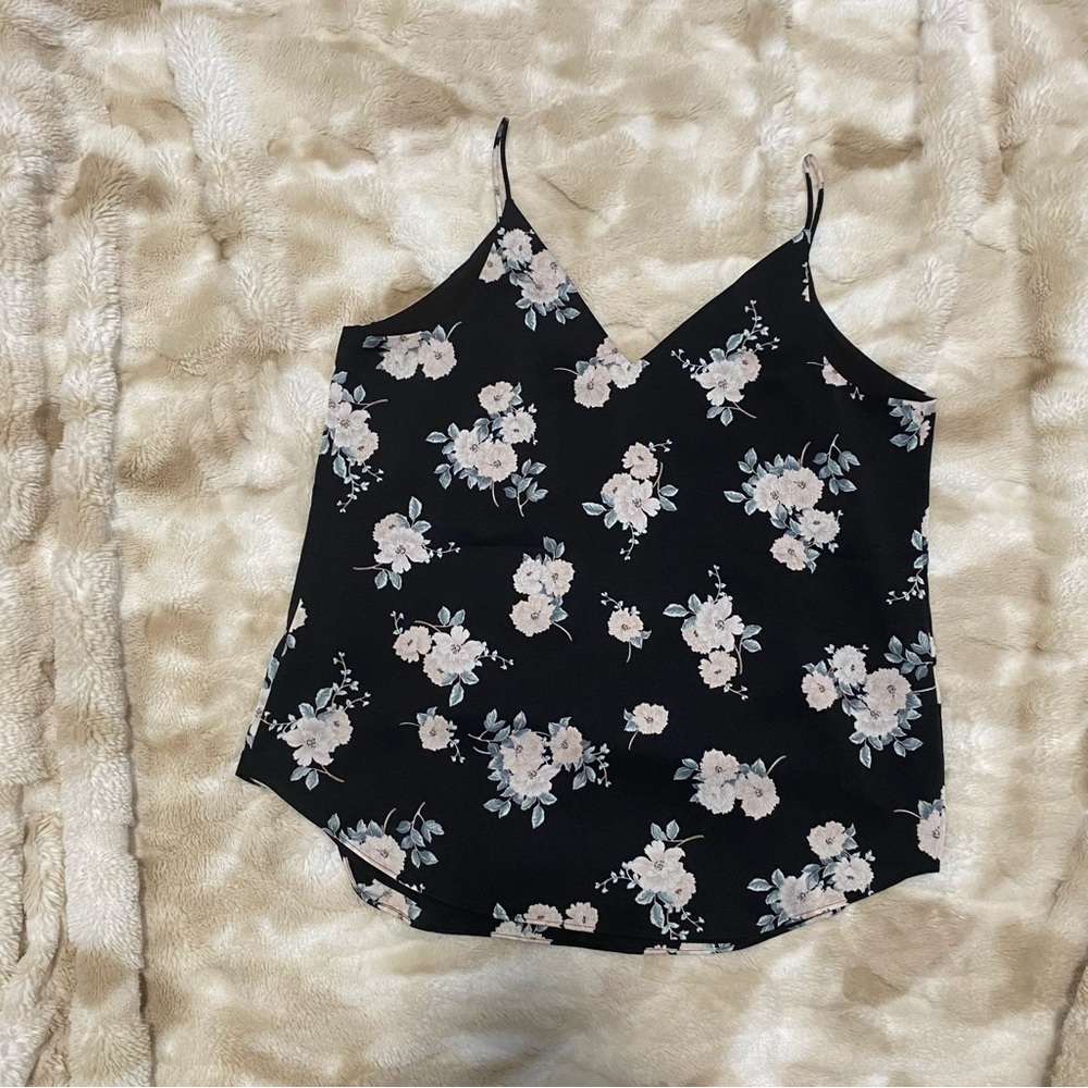 Express V-Neck Black Floral Downtown Cami S-small NWT